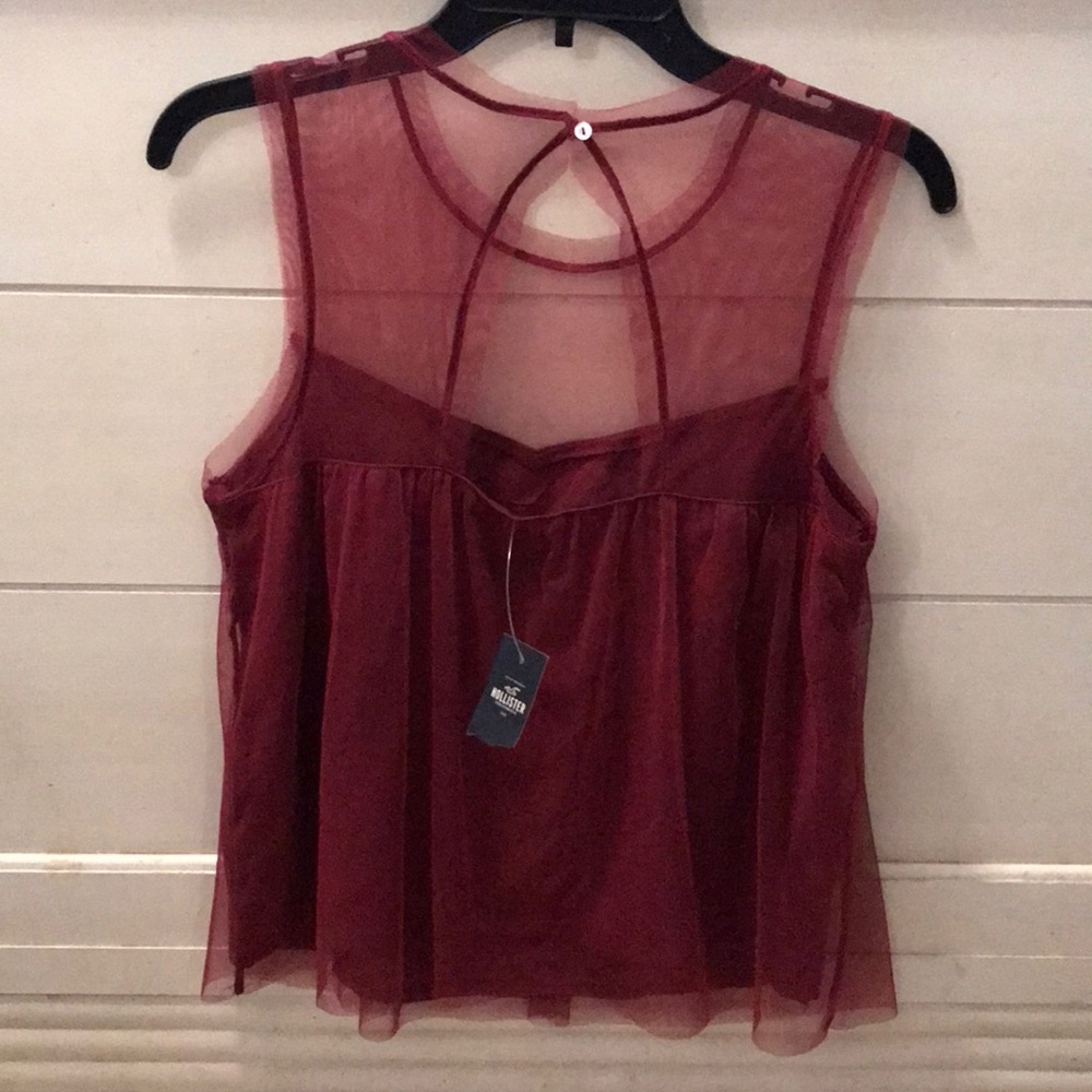 Hollister shirt - Picture 3 of 4